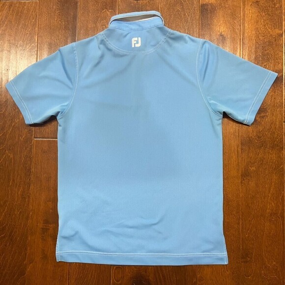 FootJoy Athletic Fit Baby Sky Blue Polo Polyester Blend Shirt Men's Size Small - Picture 4 of 8